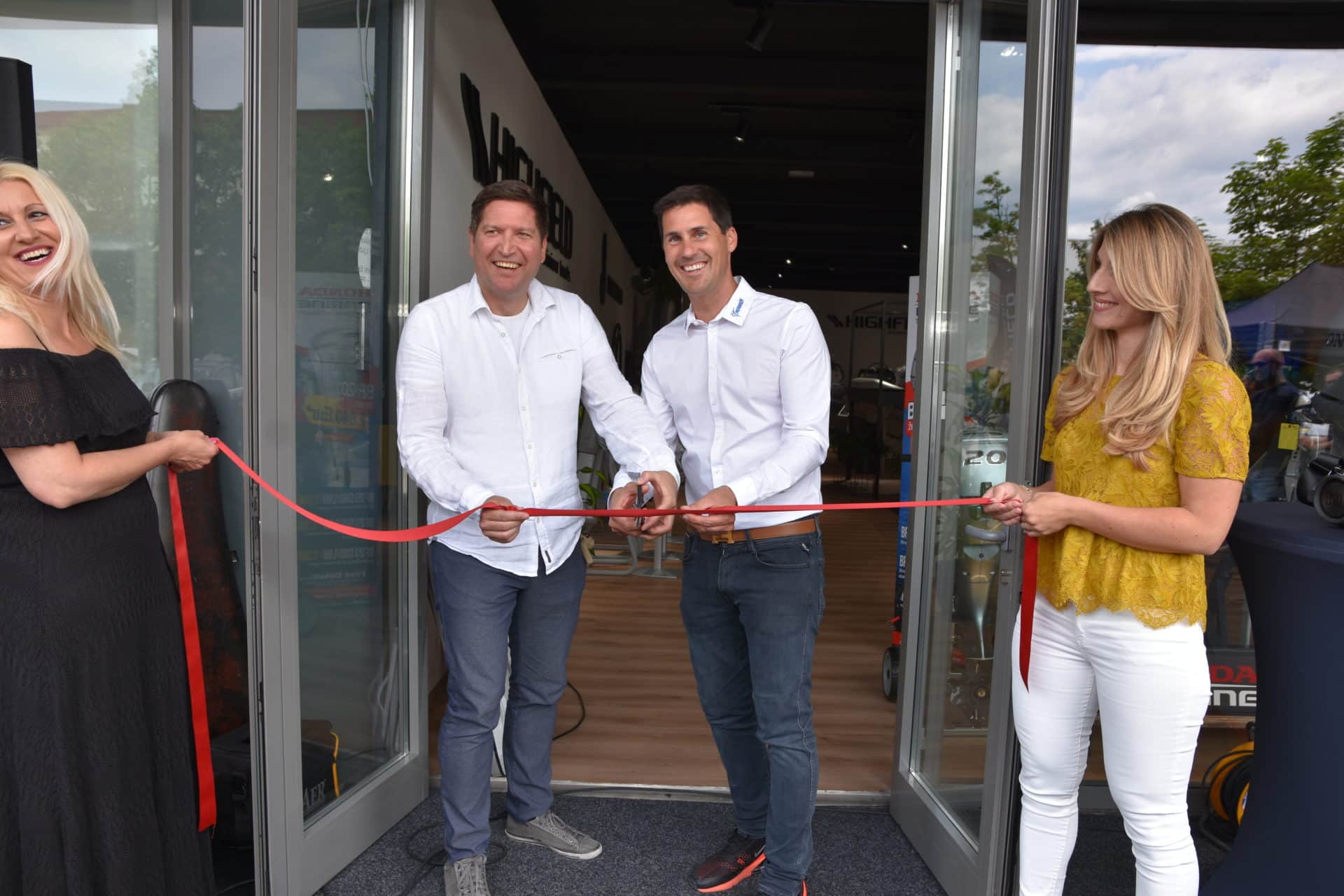 Burin Boats open a new Highfield-Honda showroom in Slovenia…